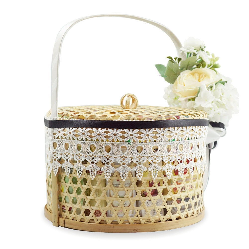 สังฆทานชุดสานบุญ 1 ผ้าลูกไม้ (ทรงกลม)